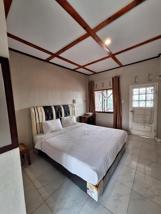 Ron'S Guest House Berastagi Backpacker Rooms Εξωτερικό φωτογραφία