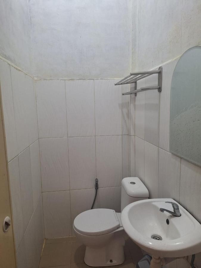Ron'S Guest House Berastagi Backpacker Rooms Εξωτερικό φωτογραφία