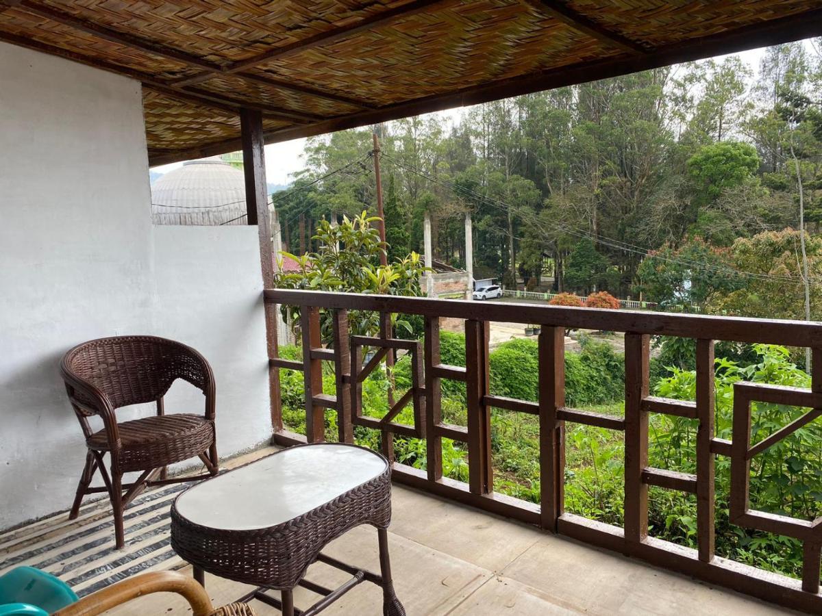 Ron'S Guest House Berastagi Backpacker Rooms Εξωτερικό φωτογραφία